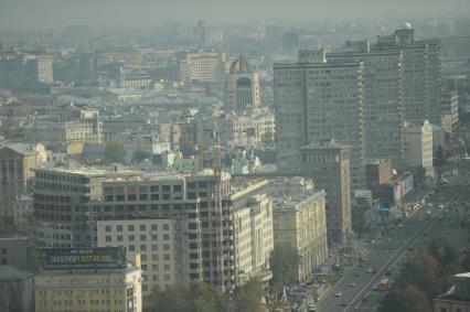 Виды Москвы. Вид с гостиницы `Рэдиссон Ройал` (Рэдиссон-Московская` - бывшая `Украина`) на город.