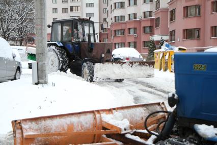 Минск. Снегоуборочная техника.