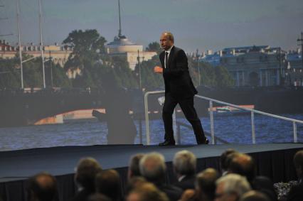 Петербургский Международный экономический форум - 2012. На снимке: президент РФ Владимир Путин