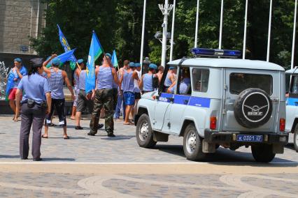 День военно-десантных войск. На снимке: ВДВшники