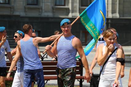 День военно-десантных войск. На снимке: ВДВшники