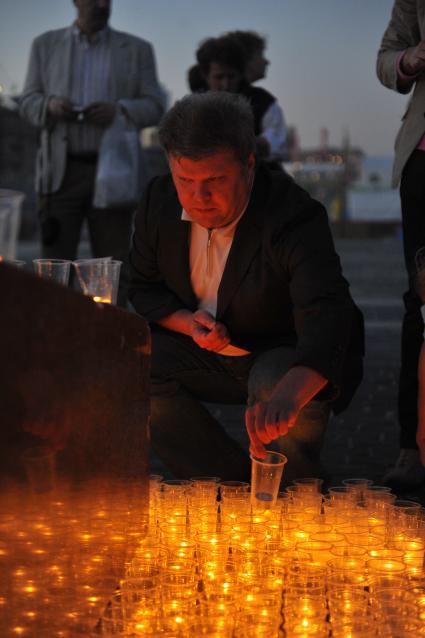 Поклонная гора. День памяти и скорби павших в Великой Отечественной войне.  На снимке: председатель партии `Яблоко` Сергей Митрохин.