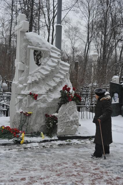 Могила Александра Абдулова