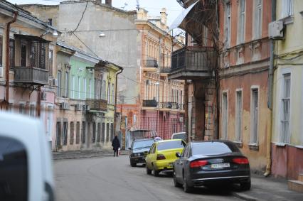 Автомобили на улицах Одессы .