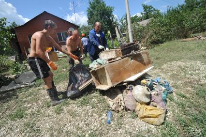 Последствия наводнения в Крымске.