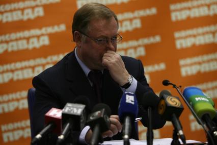 ИД `Комсомольская правда`. Пресс-центр. На снимке: председатель Счетной палаты РФ Сергей Степашин.