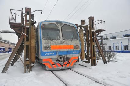 Вагоноремонтное депо. На снимке: электропоезд ЭД4МК.