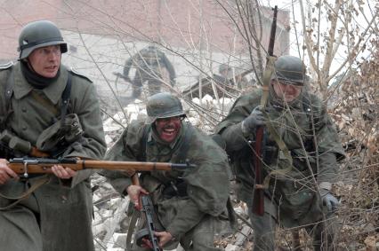 В Волгограде провели военно-историческую реконструкцию, посвященную 70-летию контрнаступления советских войск под Сталинградом.