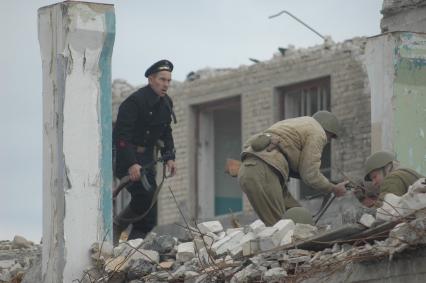 В Волгограде провели военно-историческую реконструкцию, посвященную 70-летию контрнаступления советских войск под Сталинградом.