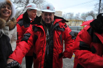 Снос пристройки к зданию Театра Романа Виктюка, где располагался ресторан `Бакинский дворик`. Театру Романа Виктюка передан Дом культуры им. И.В. Русакова, где ведутся реставрационные работы. На снимке: художественный руководитель театра Роман Виктюк.