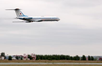 Приземление пассажирского самолет ТУ-134А.