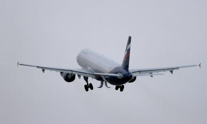 Пассажирский самолет Airbus A321 авиакомпании `Аэрофлот`.