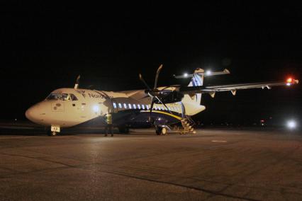 Пассажирский самолет ATR-42-500 авиакомпании `NORDSTAR`.