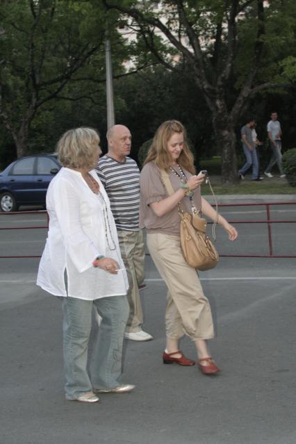 Диск54. \"Кинотавр\" 2007 год. На снимке: актрисы Голуб Марина и Михалкова Анна