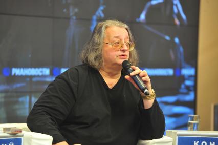 Пресс-конференциЯ в РИА Новости. На снимке: музыкант Александр Градский.