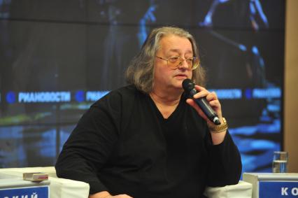 Пресс-конференциЯ в РИА Новости. На снимке: музыкант Александр Градский.