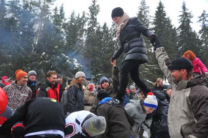 Ежегодный неформальный праздник`Бакшевская Масляница 2013`.