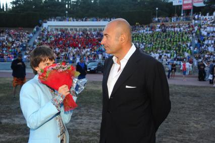 Международный конкурс детской песни `Новая волна-2012`. На снимке:  композитор Игорь Крутой и певец из Украины Юрий Правыка, занявший третье место