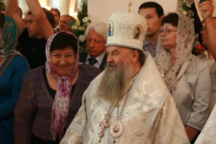 Церемония открытия комплекса зданий Коломенской православной духовной семинарии. На снимке: председатель правления фонда просвещения \"МЕТА\" Валентина Сигаева (слева).