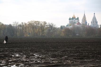 Коломна. Поле.