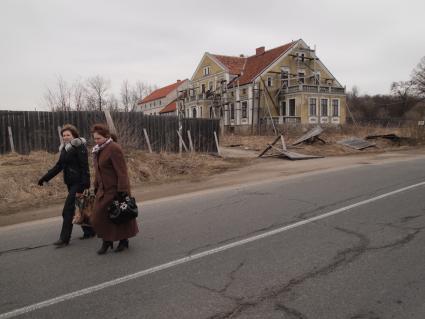 Усадьба в поселке Нагорное, где скончался великий русский полководец Барклай де Толли, принадлежащая бизнесмену Виктору Батурину арестована судебными приставами и выставлена на продажу за 1 млн.  907 тыс. рублей.