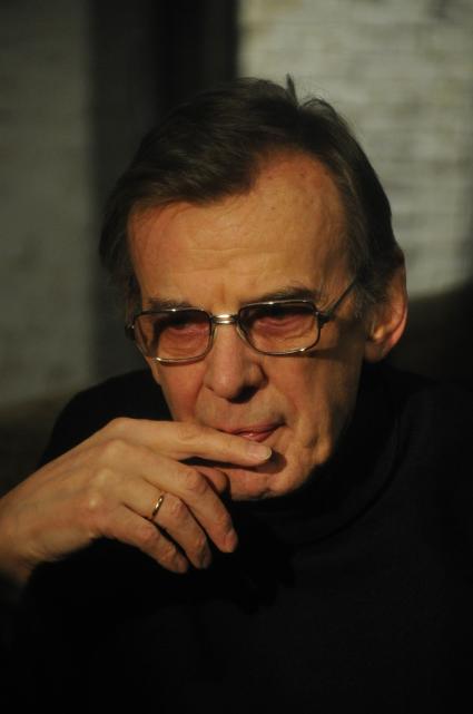 Актер Георгий Тараторкин.