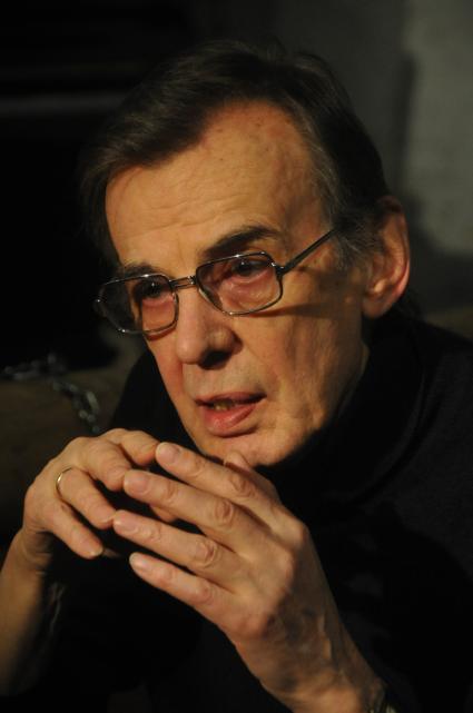 Актер Георгий Тараторкин.
