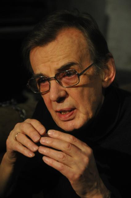 Актер Георгий Тараторкин.