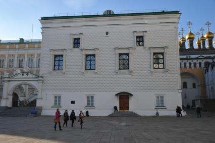 Московский Кремль. На снимке: грановитая палата