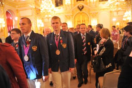 Владимир Путин принял в Кремле членов национальной паралимпийской сборной, победителей и призеров XIV Паралимпийских игр в Лондоне.