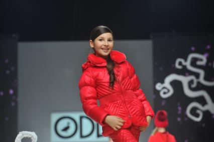 ЦВЗ `Манеж`. Российская Неделя моды `Mercedes-Benz Fashion Week Russia`. Показ коллекции Яны Рудковской и Евгения Плющенко `ODRI`