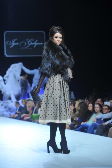 Гостиный двор. Неделя моды в Москве `Volvo Moscow Fashion Week`. Показ коллекции Igor Gulyaev.