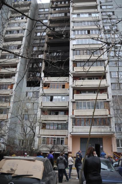 Улица Широкая дом  25/24. Возгорание в жилом доме на северо-востоке Москвы. На снимке: последствия пожара.