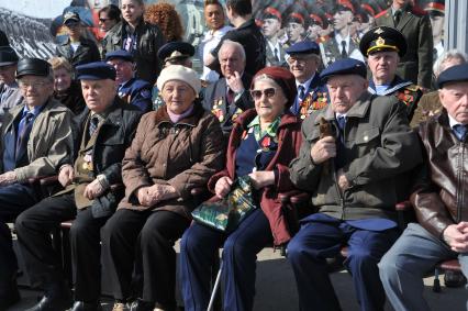 Полигон Алабино. Репетиция парада Победы. На снимке: ветераны.