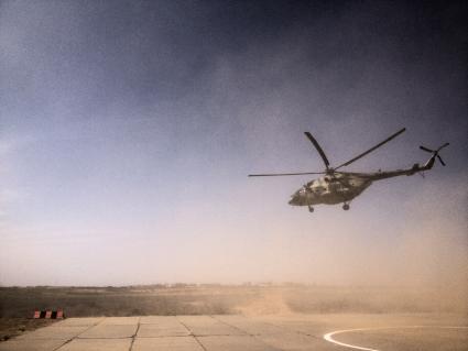 Совместные учения ПВО И ВВС. На снимке: вертолет Ми-8АМТШ.