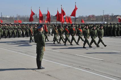 Полигон Алабино. Репетиция парада Победы. На снимке: знаменная группа.