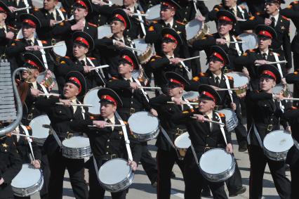 Полигон Алабино. Репетиция парада Победы. На снимке: барабанщики.