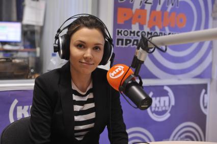 Радиостанция `Комсомольская правда`. Автор и актриса команды КВН Сега Мега Драйв 16 Бит Галина Тенишева