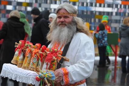 Парк Горького. Празднование Широкой Масленицы.