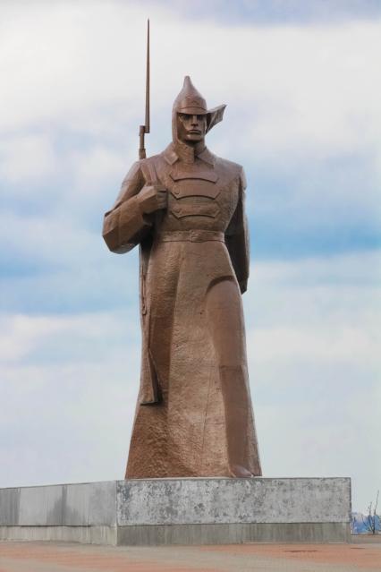 Памятник красноармейцу в Ставрополе.
