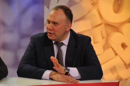 ИД `Комсомольская правда`. Член Общественной палаты РФ, исполнительный директор Ассоциации по защите избирательных прав граждан `Гражданский контроль` Георгий Федоров