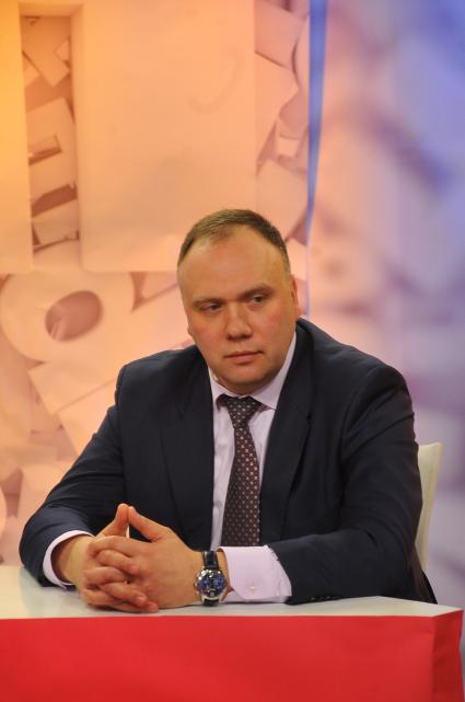 ИД `Комсомольская правда`. Член Общественной палаты РФ, исполнительный директор Ассоциации по защите избирательных прав граждан `Гражданский контроль` Георгий Федоров