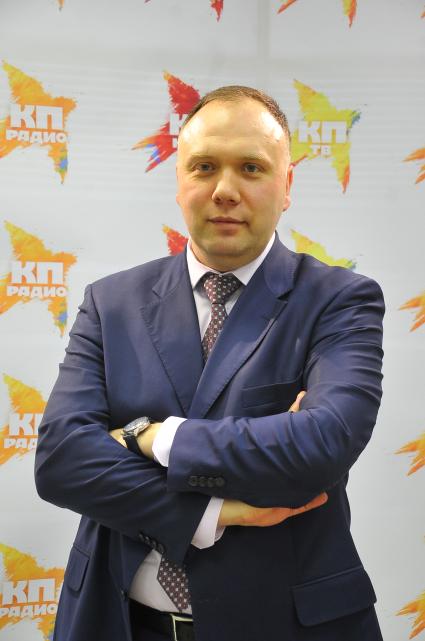 ИД `Комсомольская правда`. Член Общественной палаты РФ, исполнительный директор Ассоциации по защите избирательных прав граждан `Гражданский контроль` Георгий Федоров