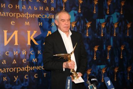 Диск43. Национальная кинематографическая премия (кинопремия) НИКА 2012 год. На снимке: актер Гармаш Сергей