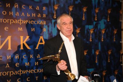 Диск43. Национальная кинематографическая премия (кинопремия) НИКА 2012 год. На снимке: актер Гармаш Сергей