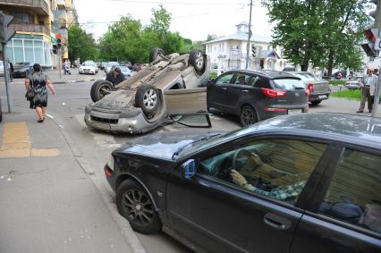 ДТП. Угол Красноармейской и Семенова ул..