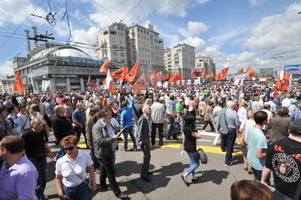 Акция оппозиции `Марш против палачей` прошла от Калужской площади до Болотной.