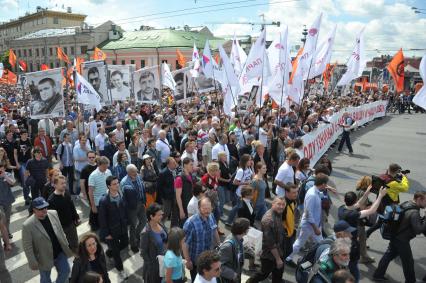 Акция оппозиции `Марш против палачей` прошла от Калужской площади до Болотной.