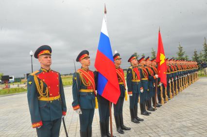 День памяти и скорби. Церемония открытия Федерального военного мемориального кладбища (ФВМК) в Мытищинском районе МО.