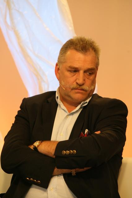 ИД`Комсомольская правда`. Адвокат, доктор политических наук Алексей Бинецкий.